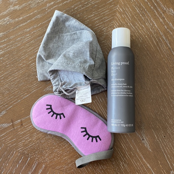 LIVING PROOF Perfect Hair Day Dry Shampoo HAIR KIT - Picture 11 of 16